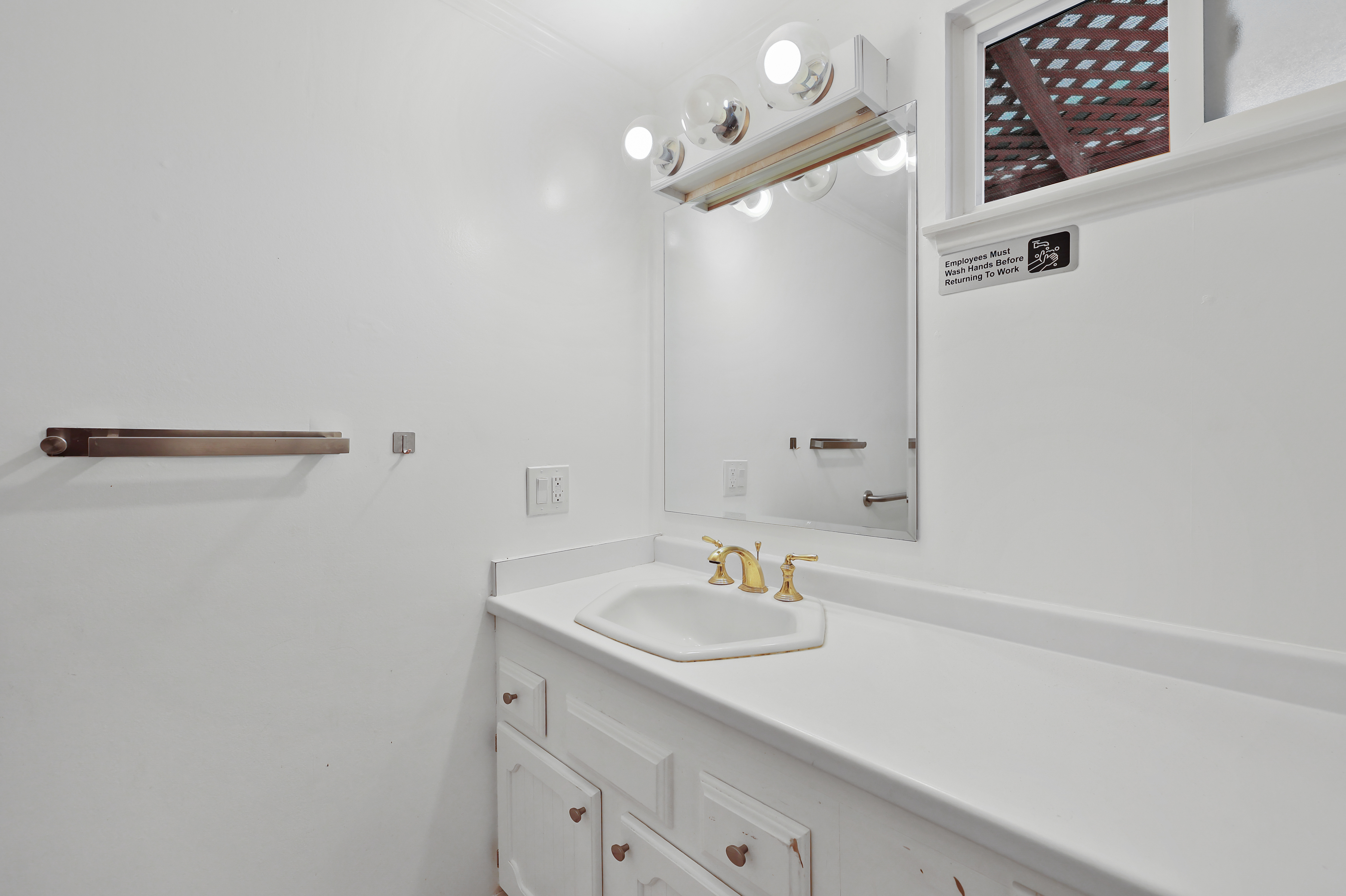 ZENCARE bathroom